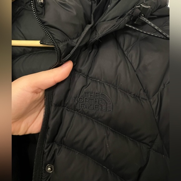 The North Face Women’s Winter Jacket 600 Size Small - Picture 4 of 12